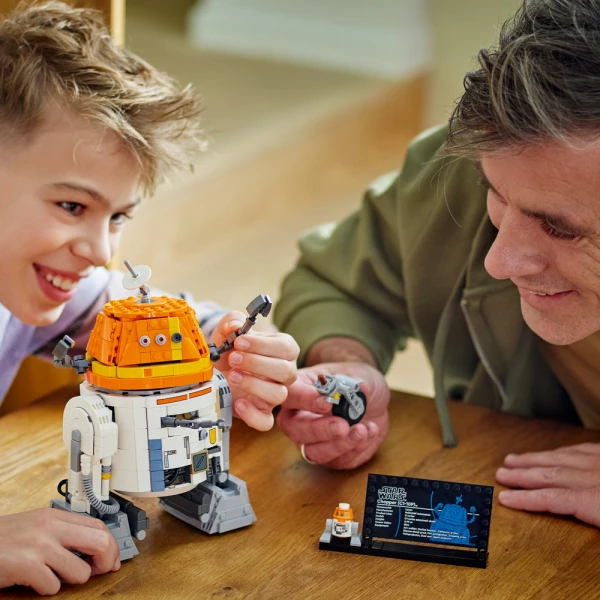 LEGO® STAR WARS™ ΑΝΔΡΟΕΙΔΕΣ ΆΣΤΡΟΜΕΚ ΤΣΟΠΕΡ (C1-10P)™