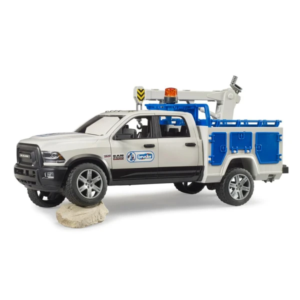 BRUDER RAM 2500 WITH CRANE