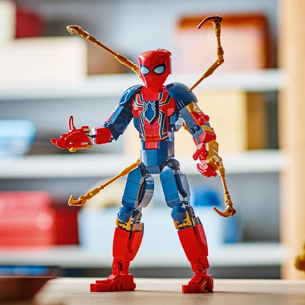 LEGO® MARVEL IRON SPIDER-MAN CONSTRUCTION FIGURE