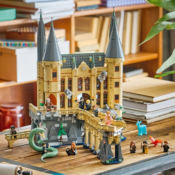 LEGO® HARRY POTTER™ ΚΑΣΤΡΟ ΤΟΥ HOGWARTS™ ΑΝΑΤΟΛΙΚΗ ΠΤΕΡΥΓΑ