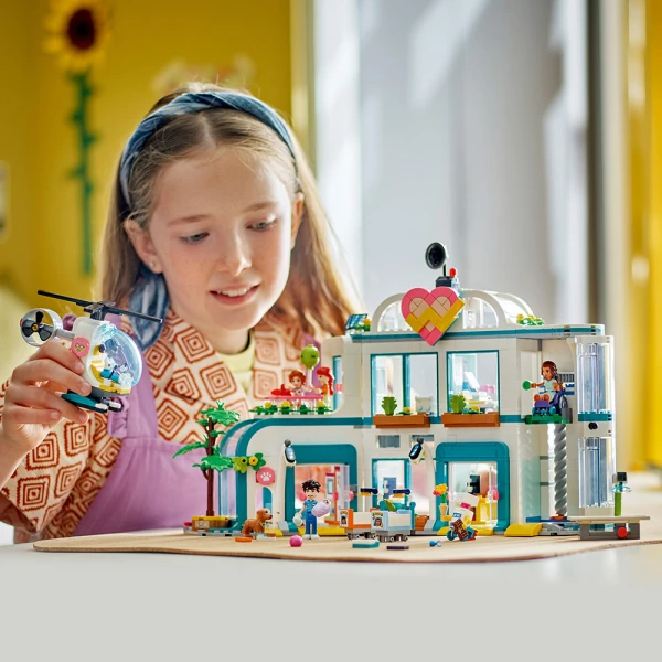 LEGO® FRIENDS ΝΟΣΟΚΟΜΕΙΟ ΤΗΣ ΧΑΡΤΛΕΪΚ ΣΙΤΥ