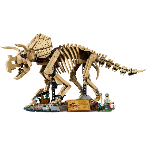 LEGO® JURASSIC WORLD DINOSAUR FOSSILS TRICERATOPS