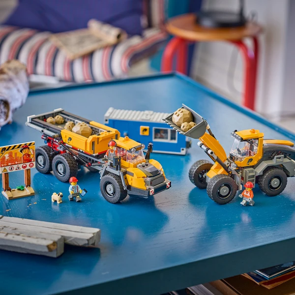 LEGO® CITY BIG VEHICLES ΑΝΑΤΡΕΠΟΜΕΝΟ ΦΟΡΤΗΓΟ ΚΑΙ ΦΟΡΤΩΤΗΣ ΤΡΟΧΩΝ