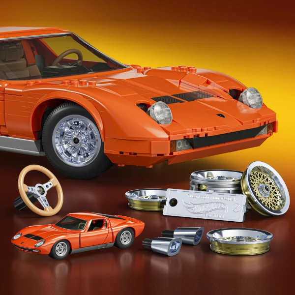 HOT WHEELS PREMIUM SERIES CAR LAMBORGHINI 71 MIURA P400 SV