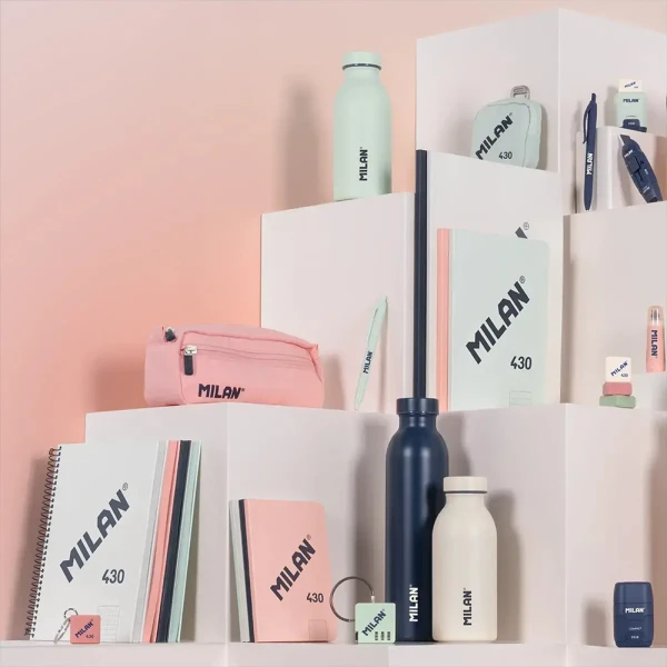 MILAN ΤΕΤΡΑΔΙΟ ΒΙΒΛΙΟΔΕΤΗΜΕΝΟ A4 48 ΦΥΛΛΑ COLLECTION ΜΠΛΕ