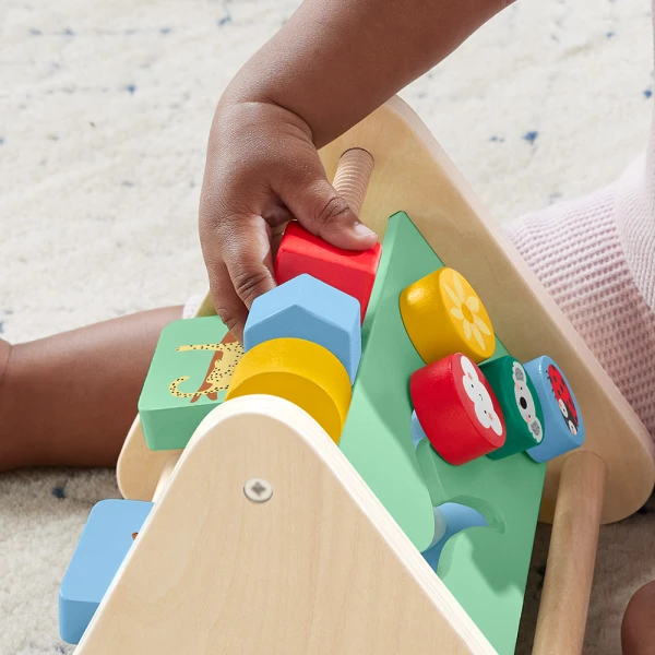 FISHER PRICE ΕΚΠΑΙΔΕΥΤΙΚΟ ΠΑΙΧΝΙΔΙ ΞΥΛΙΝΟ ΤΡΙΓΩΝΟ ΔΡΑΣΤΗΡΙΟΤΗΤΩΝ
