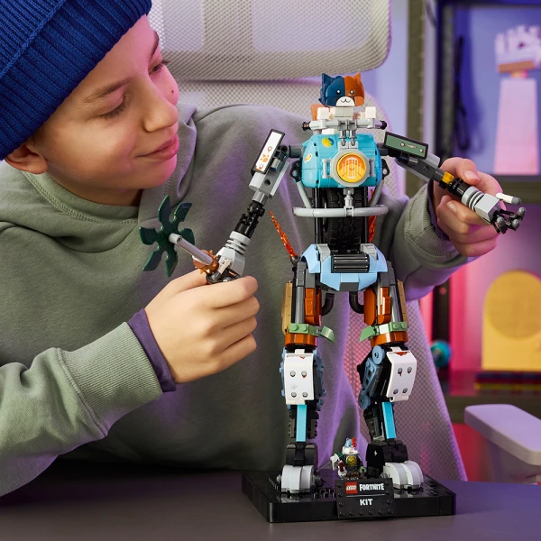LEGO® FORTNITE® KIT