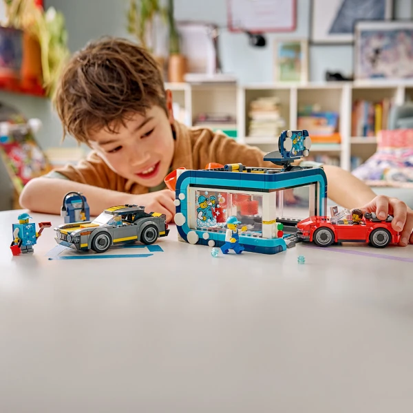LEGO® CITY MY CITY ΠΛΥΝΤΗΡΙΟ ΔΙΕΛΕΥΣΗΣ ΑΥΤΟΚΙΝΗΤΩΝ