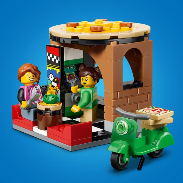 LEGO® CITY MY CITY ΕΜΠΕΙΡΙΑ ΠΑΡΑΔΟΣΗΣ ΠΙΤΣΑΣ ΜΕ ΟΧΗΜΑΤΑ