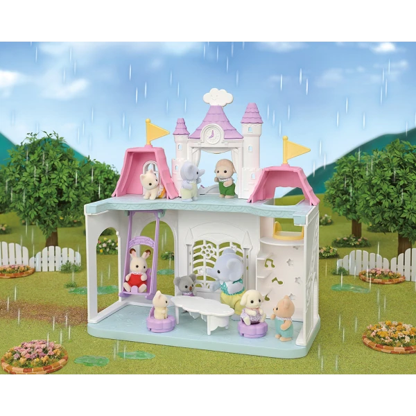 THE SYLVANIAN FAMILIES BABY CASTLE NURSERY