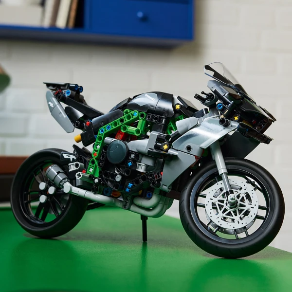 LEGO® TECHNIC ΜΟΤΟΣΙΚΛΕΤΑ KAWASAKI NINJA H2R