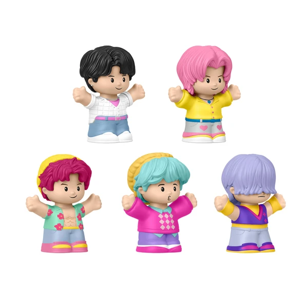 FISHER PRICE LITTLE PEOPLE SET WITH COLLECTIBLE FIGURES K-POP DEMON HUNTERS SAJA BOYS
